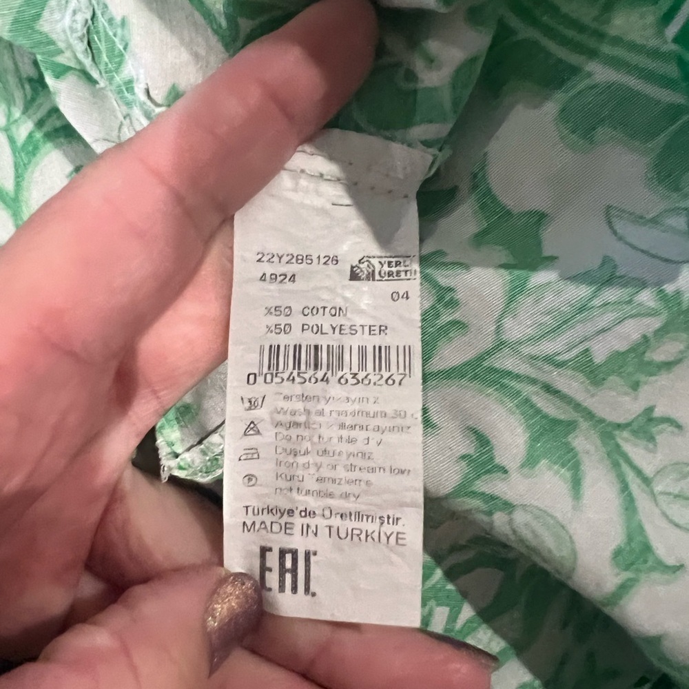 Galita Green and White Paisley Button Up Dress - Picture 10 of 10